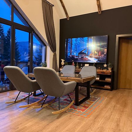 Casa Larisa Antonia Apartments Синая Экстерьер фото